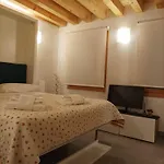 Ve-nice Casa Teresa C881 *