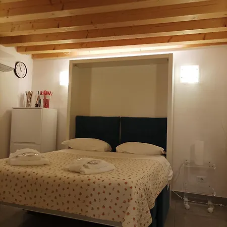 Ve-nice Casa Teresa C881 Lägenhet Venedig